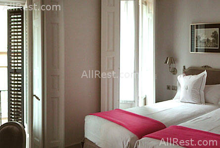 Hotel Meninas 8
